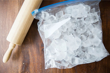 How To Make Ice Cubes Without A Tray