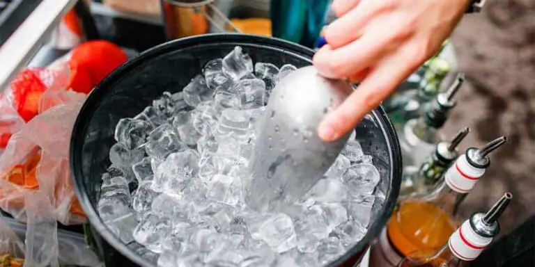How To Make Ice Cubes Without A Tray?
