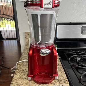 nostalgia slushie maker 3 