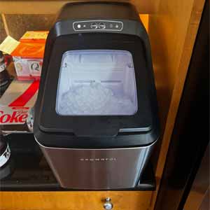 crownful garage ice maker 2