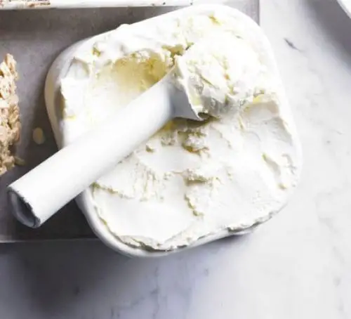 how long can you freeze creme fraiche